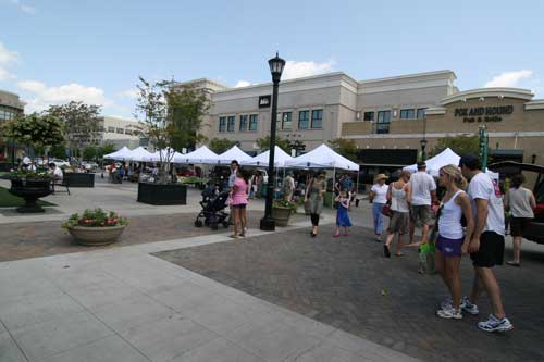 North Hills Farmers' Market