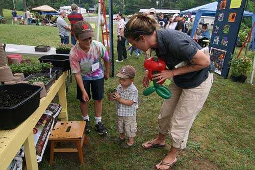 children at demo table