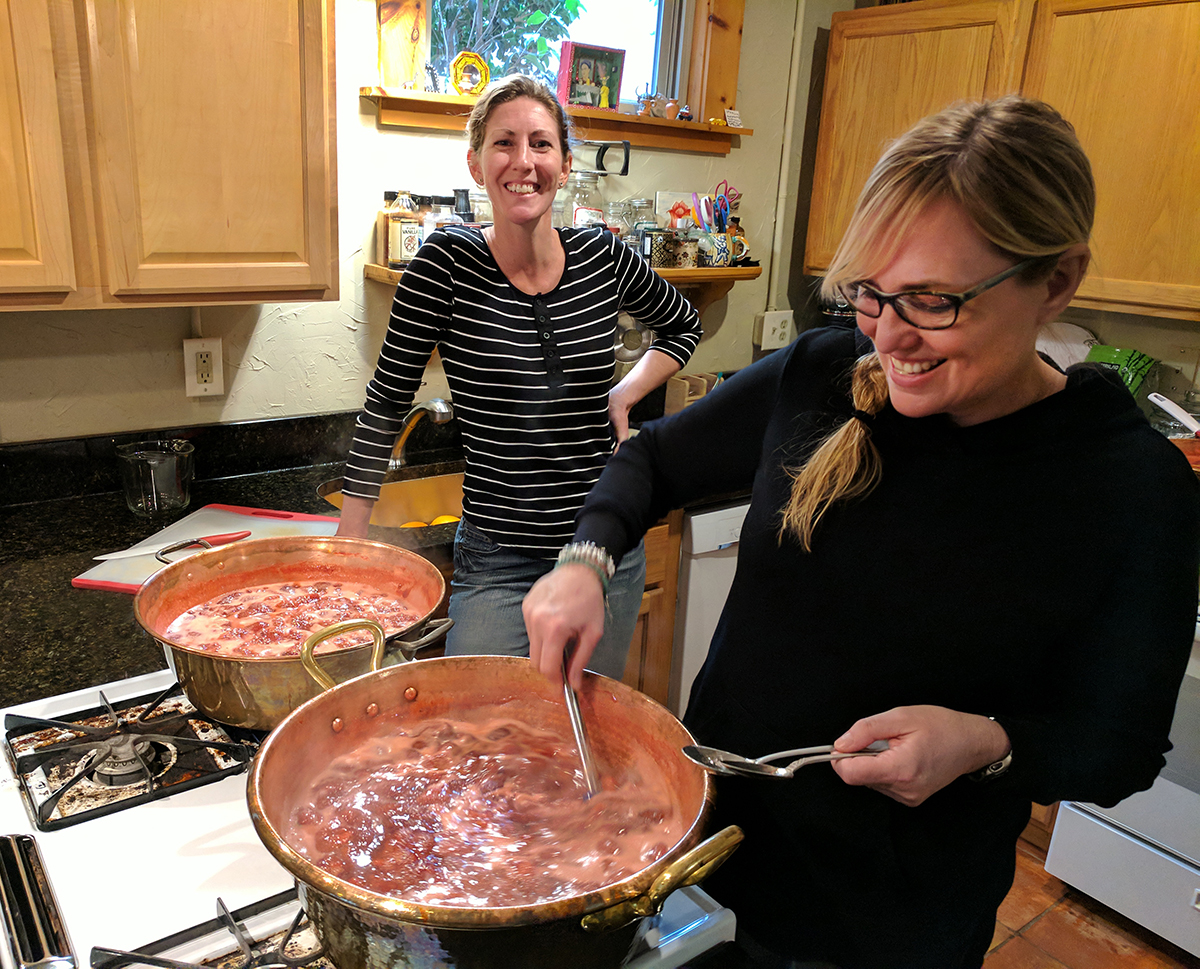 Emily and Katie make roasted strawberry preserves. 