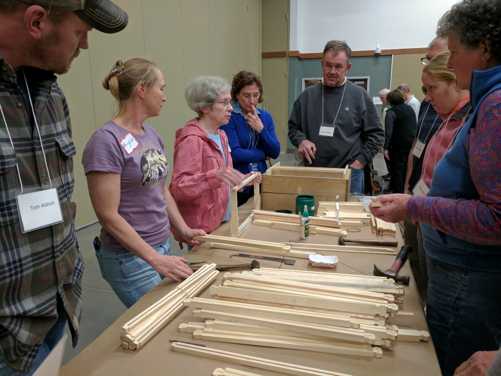 Judy Pick teaches aspiring beekeepers